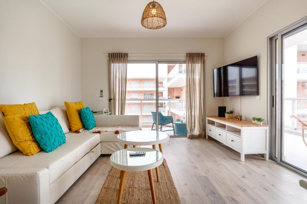 Sunny Brand New 2-Bedroom Apt - 500M From Praia Da Rocha With Ac And Pool! ポルティマン エクステリア 写真
