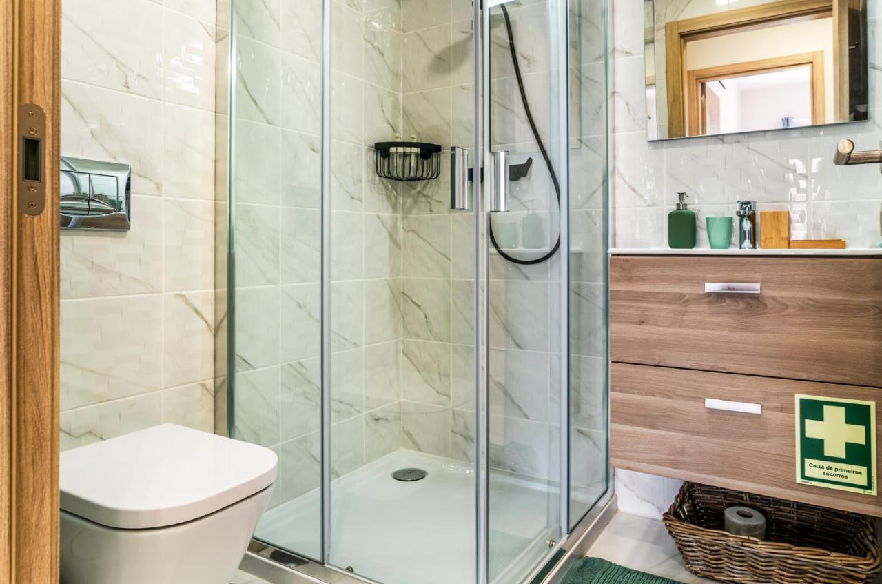 Sunny Brand New 2-Bedroom Apt - 500M From Praia Da Rocha With Ac And Pool! ポルティマン エクステリア 写真