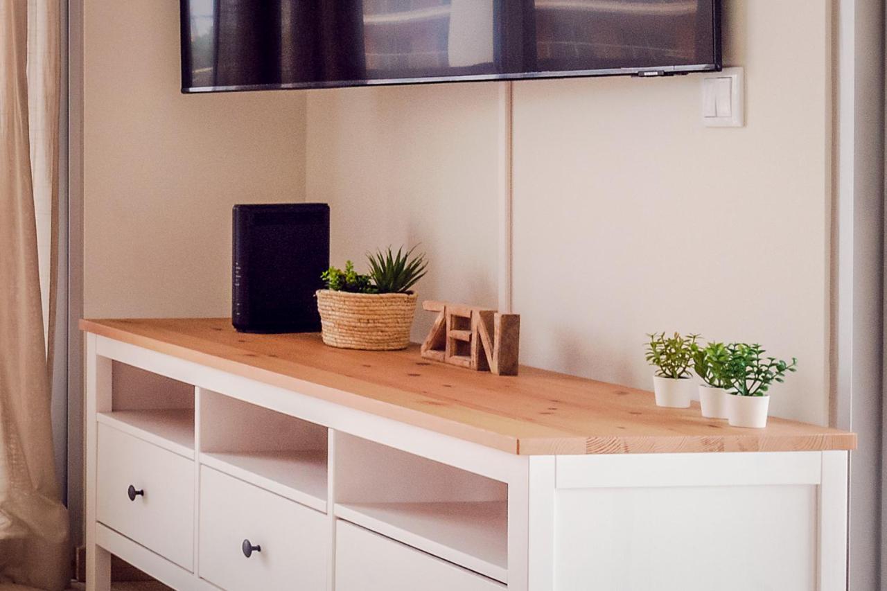 Sunny Brand New 2-Bedroom Apt - 500M From Praia Da Rocha With Ac And Pool! ポルティマン エクステリア 写真