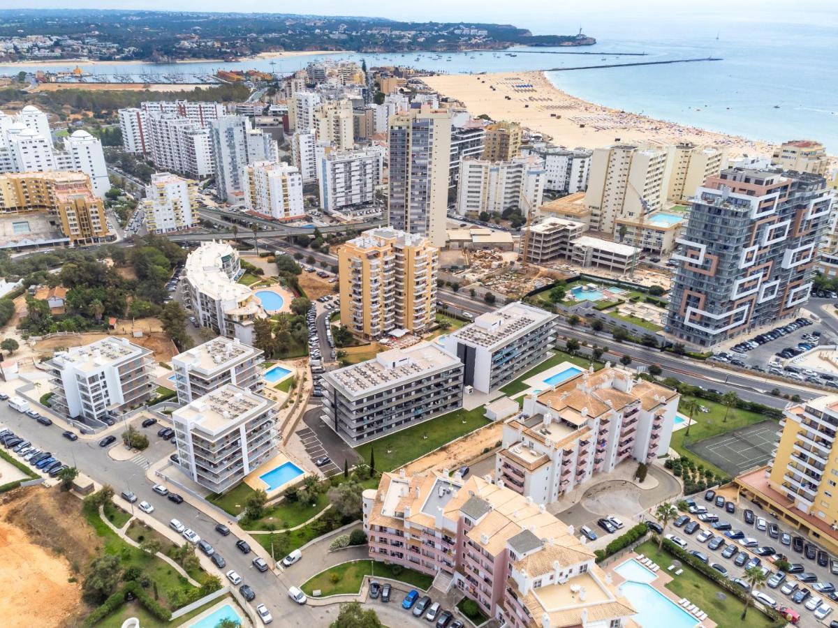 Sunny Brand New 2-Bedroom Apt - 500M From Praia Da Rocha With Ac And Pool! ポルティマン エクステリア 写真