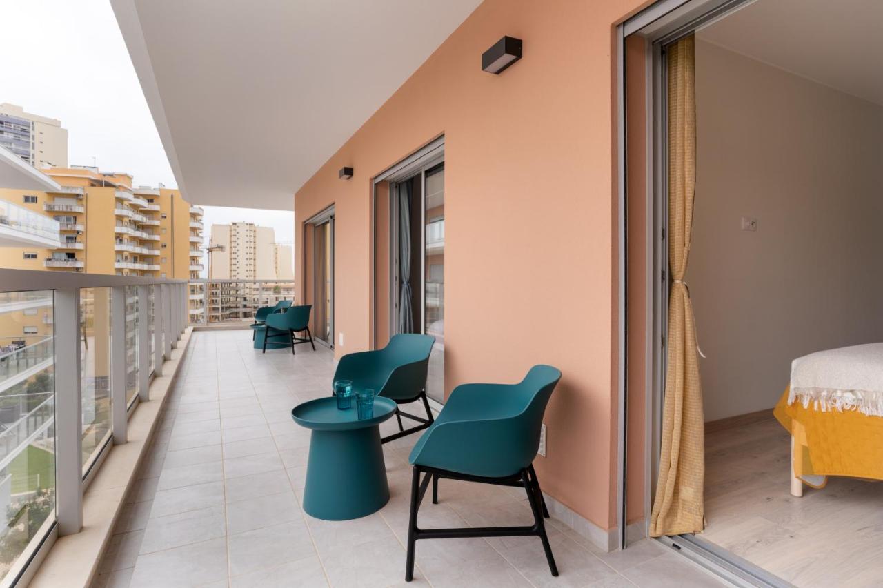 Sunny Brand New 2-Bedroom Apt - 500M From Praia Da Rocha With Ac And Pool! ポルティマン エクステリア 写真